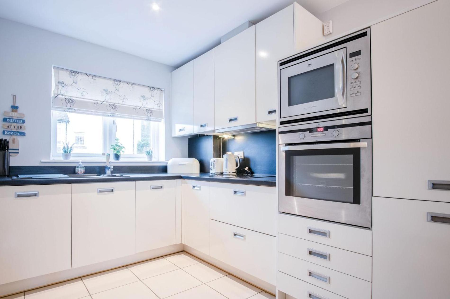 The Beachhouse - 2 Bed Townhouse - 桑德斯富特 外观 照片